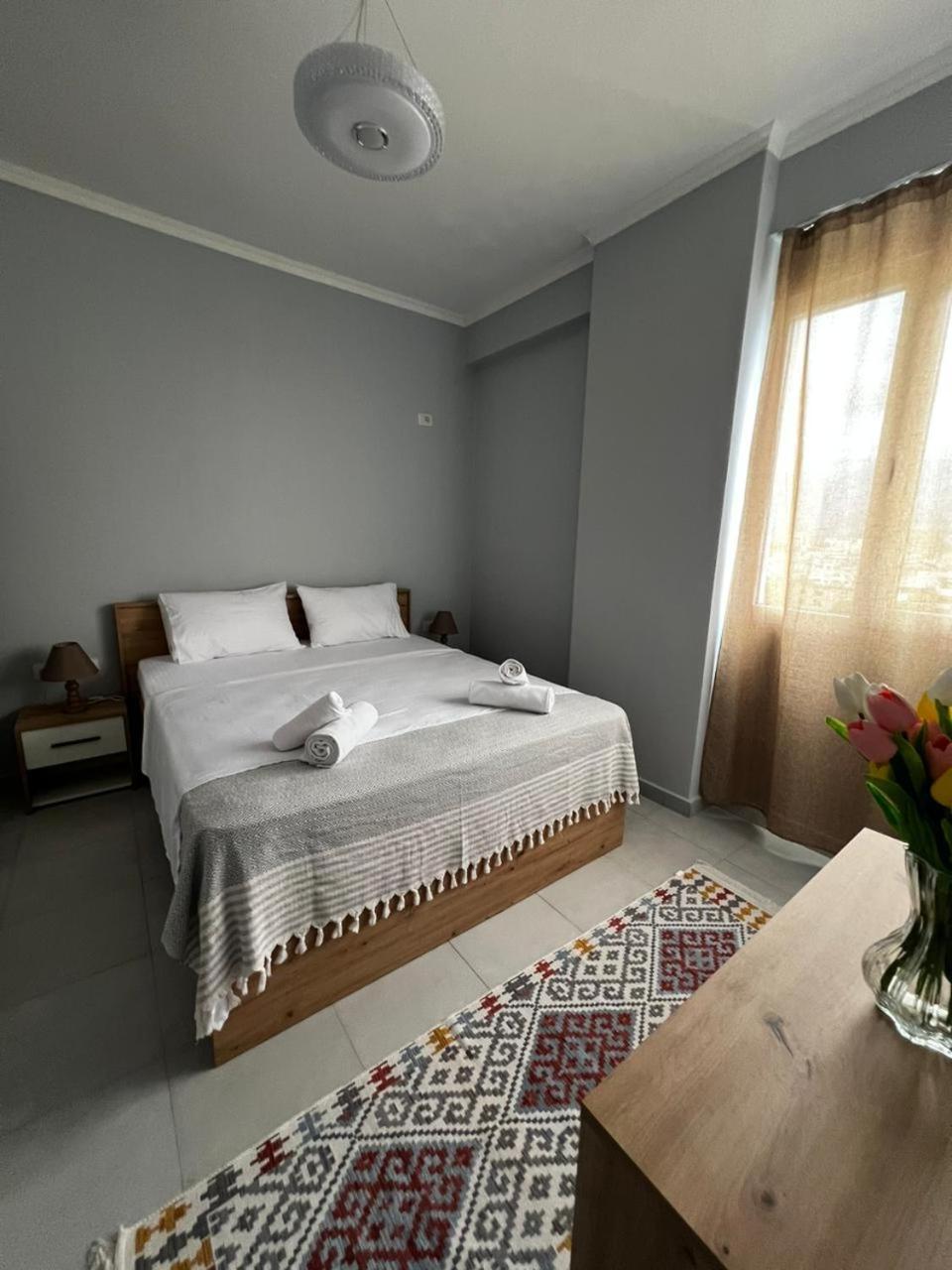 Apartman Night Star Tirana